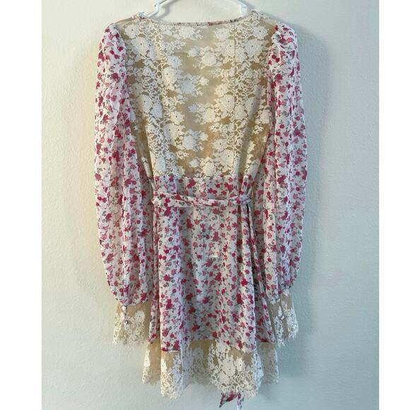 For Love & Lemons NWT Victoria’s Secret Pink Lace Floral Melrose Mini Robe XS - Picture 7 of 14